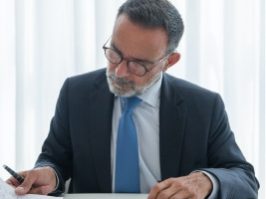 HomePage-Team-4.jpg HomePage-Team-4.jpg